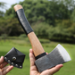 Robuste Axt mit Holzgriff